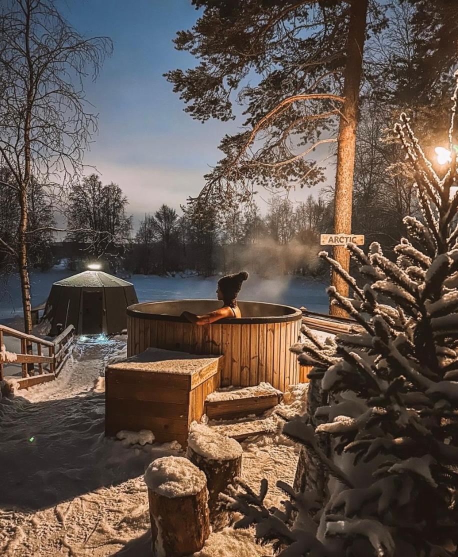 Aurora Igloo With Private Hot Tub By Invisible Forest Lodge Rovaniemi Kültér fotó